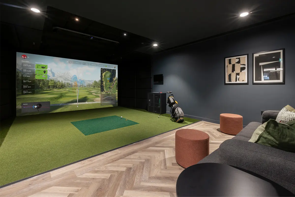 1200x800-swimming-poo